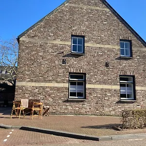  Vakantiehuis Huize Bronsgroen - Voor 2-6 Pers In Limburgse Heuvelland